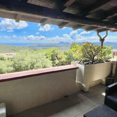 Aparthotel Superior In In Cugnana 3*