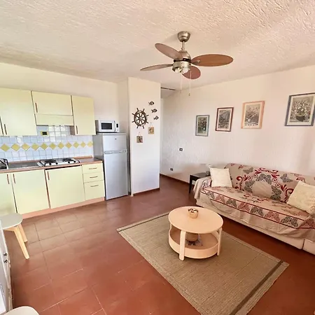 Superior In In Cugnana Aparthotel