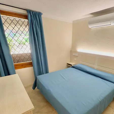 Superior In In Cugnana Aparthotel 3*