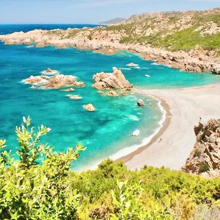 Aparthotel Superior In In Cugnana 3*