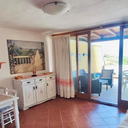 Aparthotel Superior In In Cugnana 3*