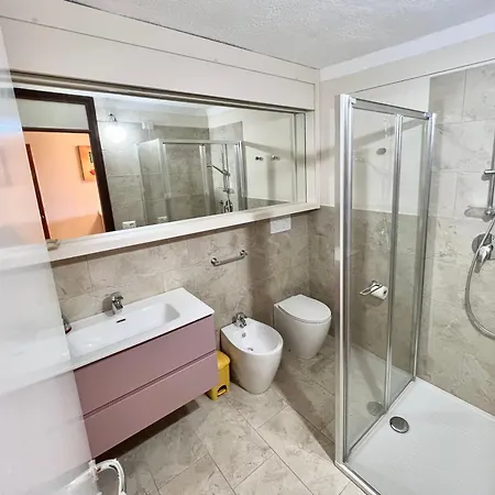 Superior In In Cugnana Apart Otel 3*